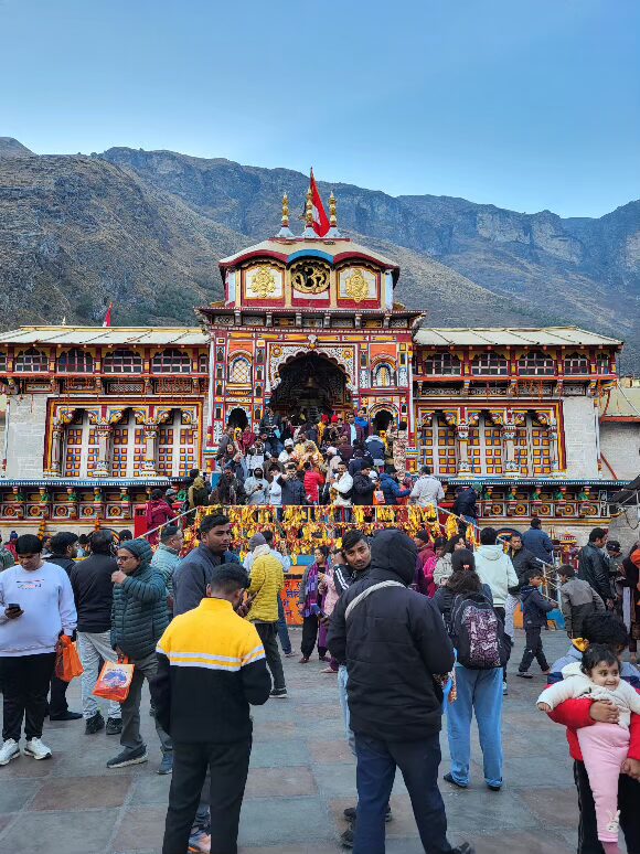 Badrinath Yatra 2026: Complete Travel Guide, Opening Date, Route & Real Experience​