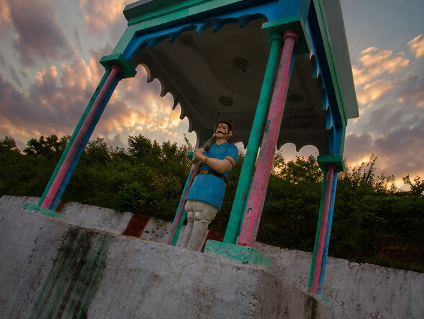 madho singh bhandari statue